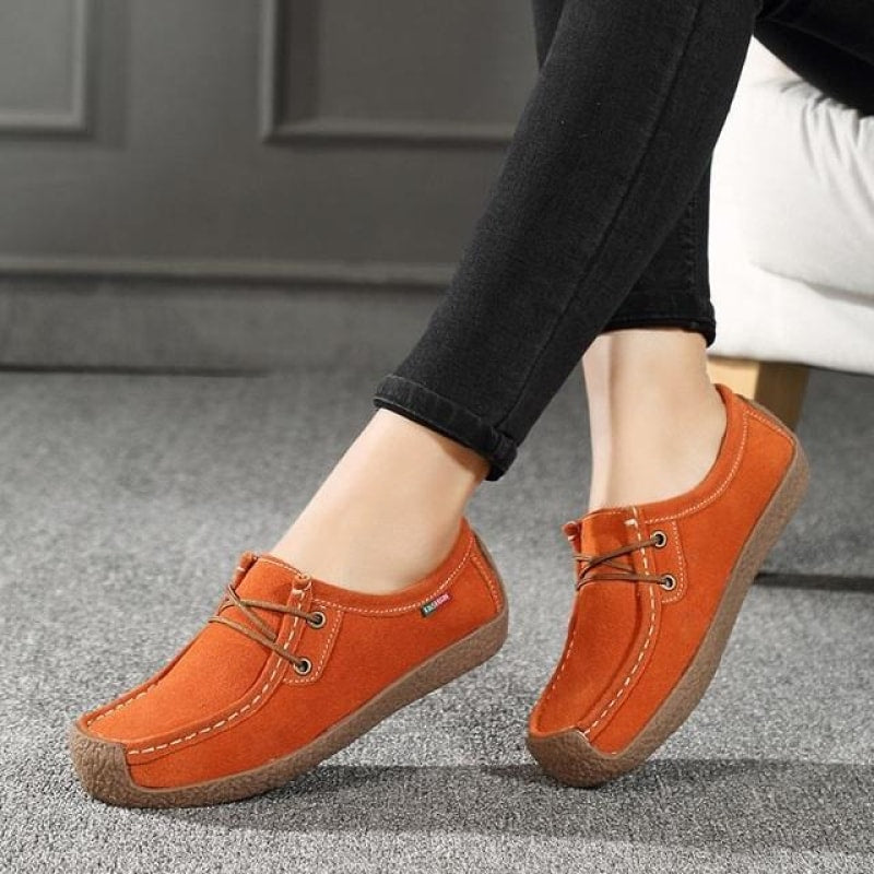 Scarlet Leather Flat Shoes