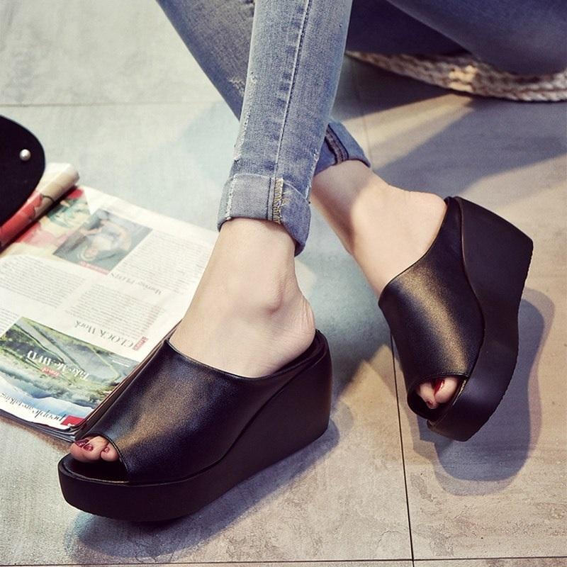 Black High Heeled Sandals - dilutee.com