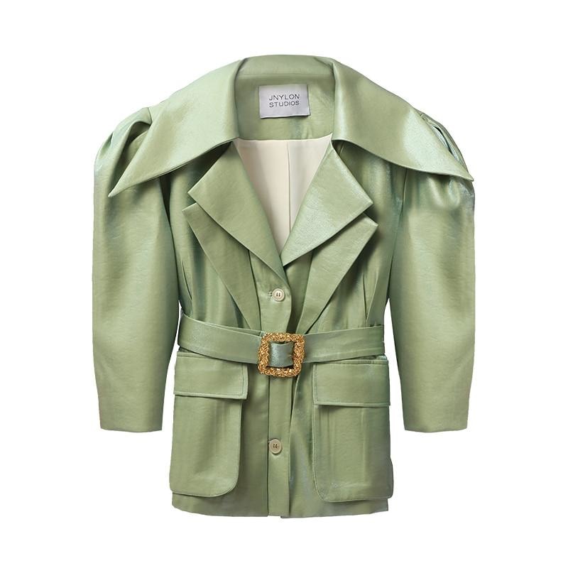 Lightweight jacket for women - dilutee.com