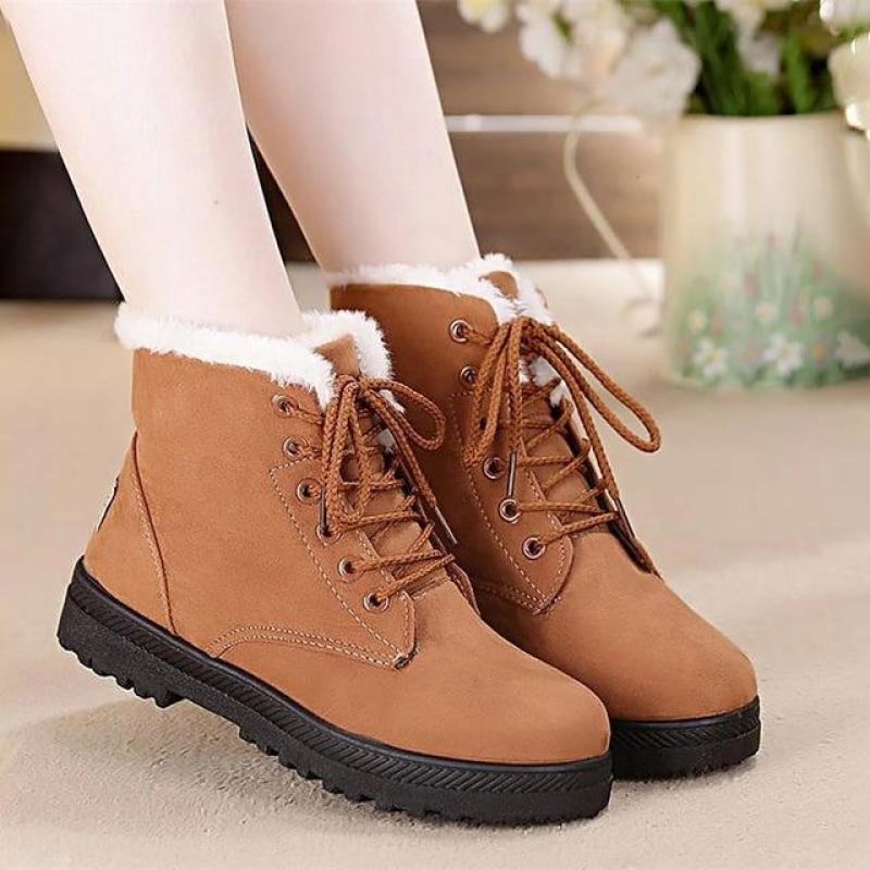 Womens Winter Fashion Boots - Dilutee.com